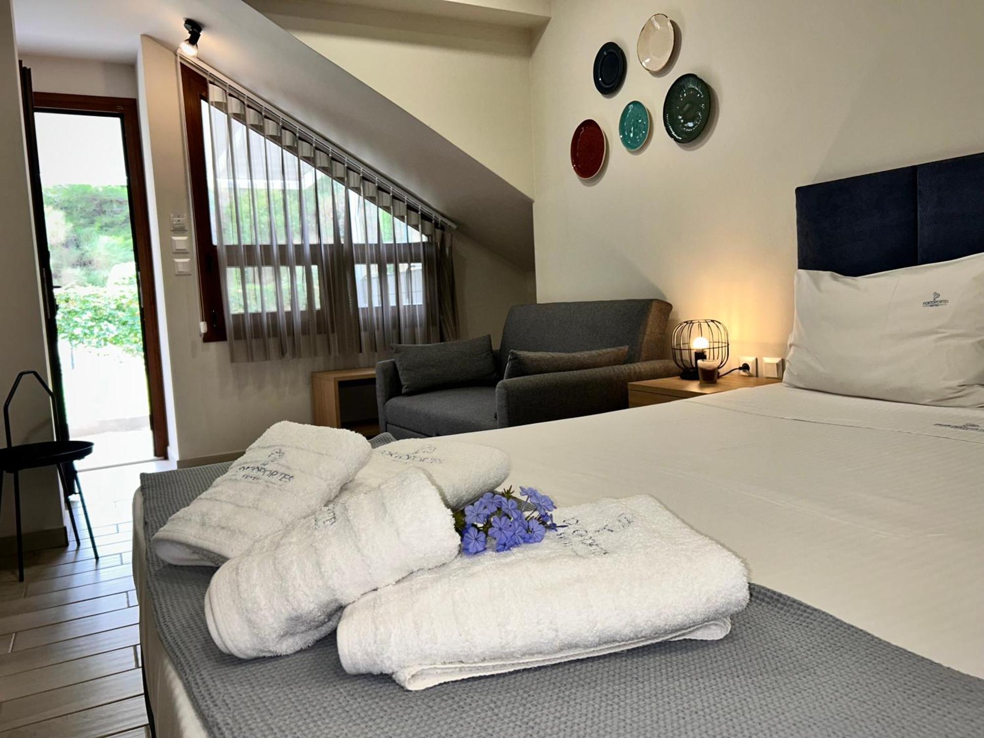 Porto Portes Suites Nea Poteidaia Exteriér fotografie